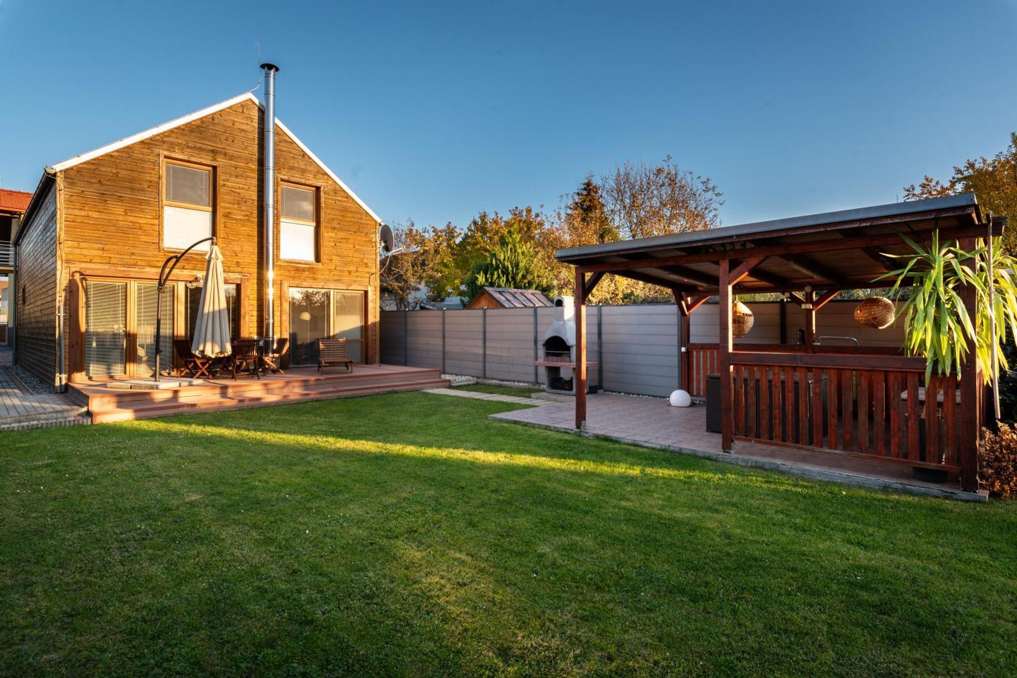 Private Holiday House Vivendi Ліптовський Мікулаш Екстер'єр фото